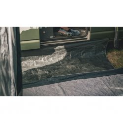 Footprint/floor protection for the gate of your carport